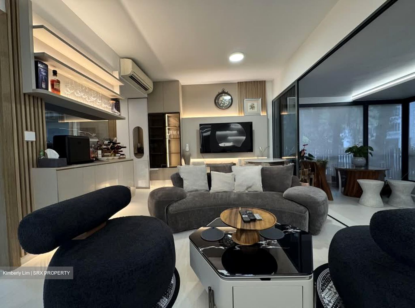 The Palette (D18), Condominium #592376321